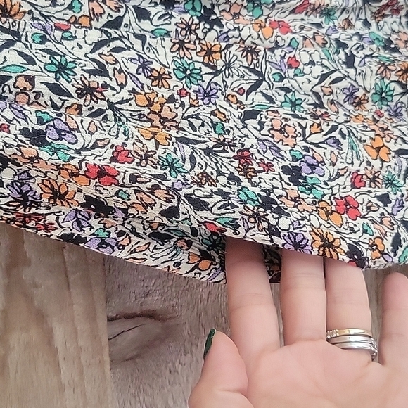 Anthropologie Vanessa Virginia Button-Front Floral Tunic Size XSmall - Picture 4 of 7